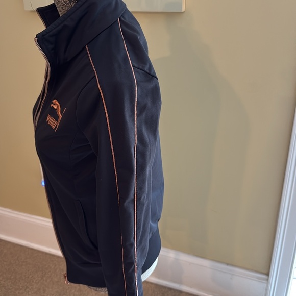 Jacket - Picture 3 of 4